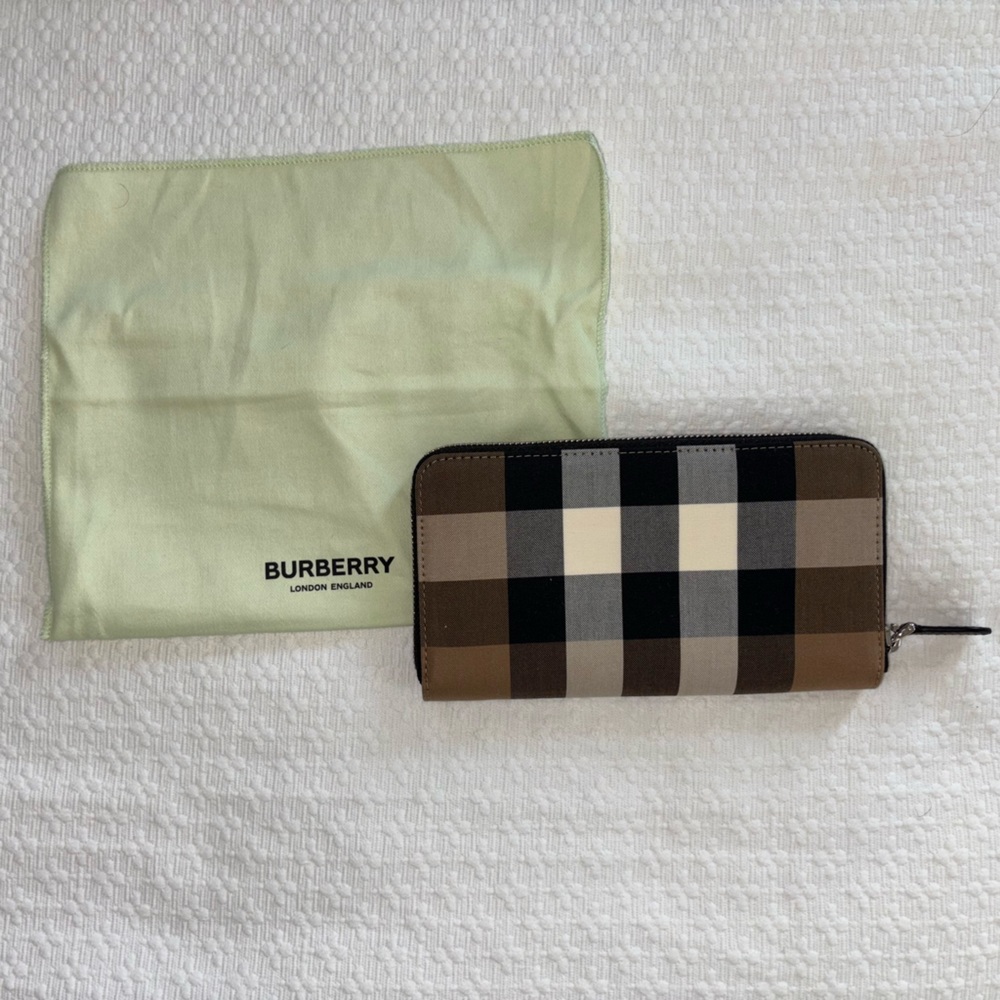Burberry Checkered Zip Wallet